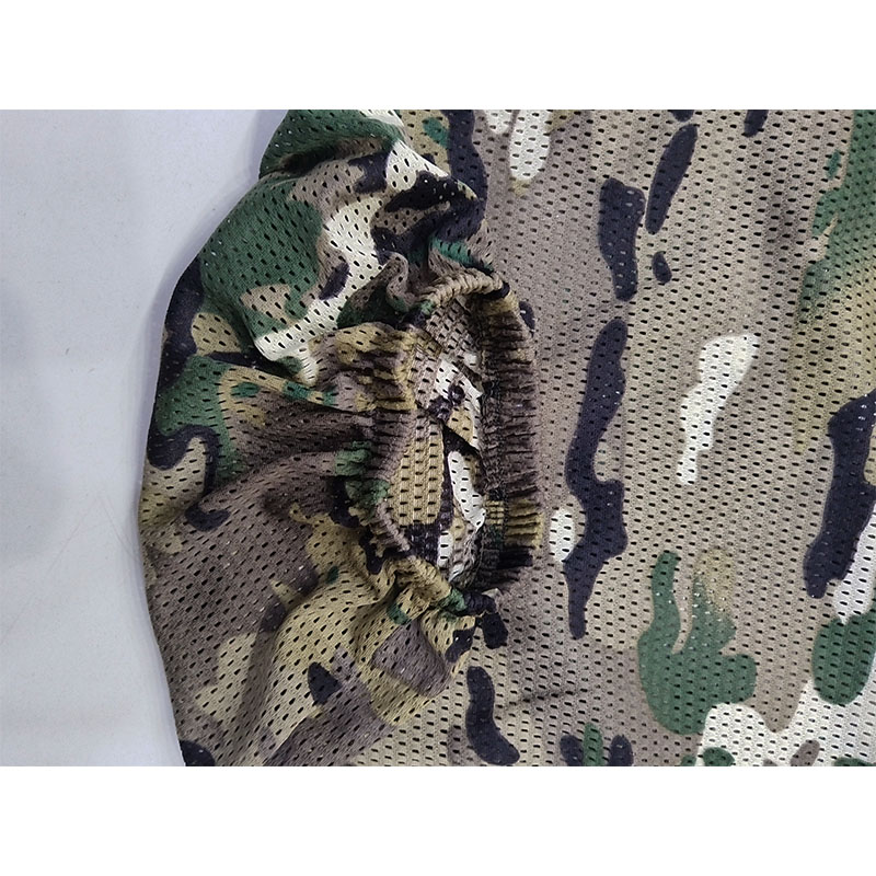 屋外用フード付きセットアップ メンズ 軽量メッシュ迷彩スーツ - Outdoor Hunting Hoodie のレビューと価格